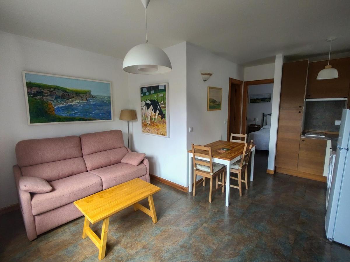Apartamentos Corona Comillas Esterno foto