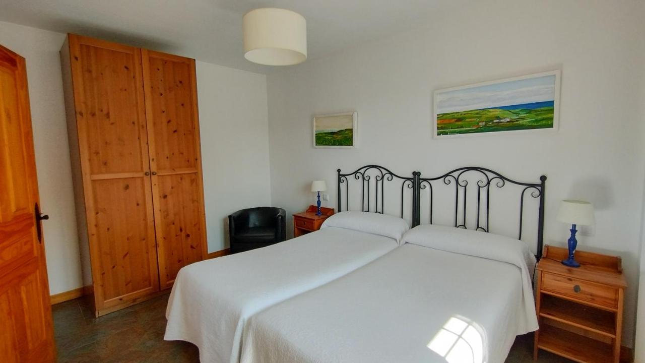 Apartamentos Corona Comillas Esterno foto