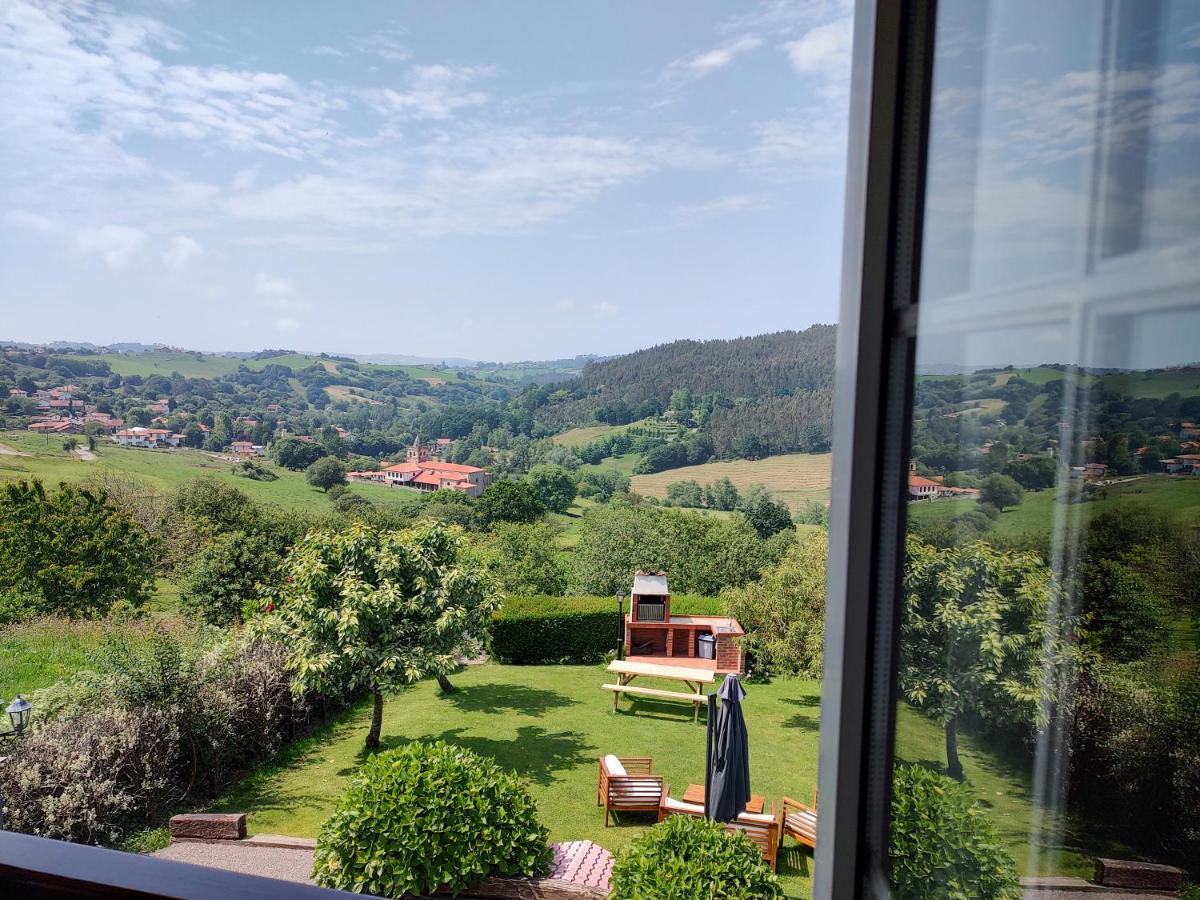 Apartamentos Corona Comillas Esterno foto