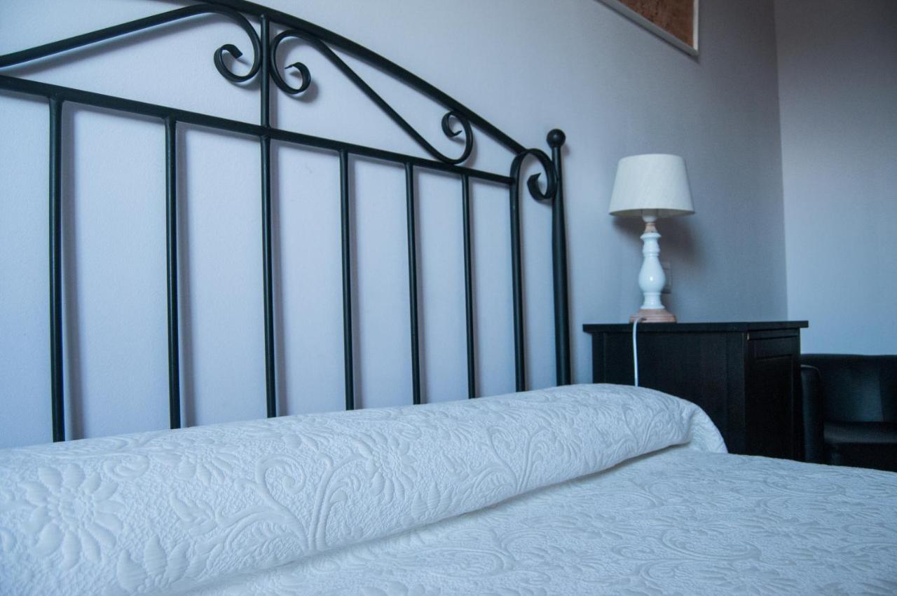 Apartamentos Corona Comillas Esterno foto